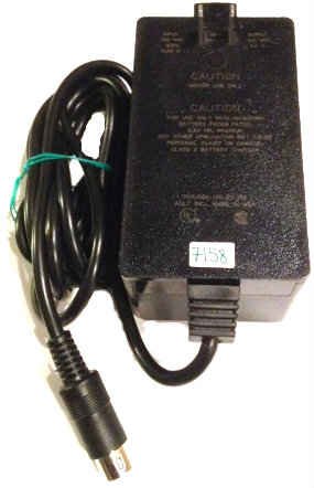 AULT 7CA-604-120-20-12A AC ADAPTER 6V DC 1.2A USED 5PIN DIN 13mm
